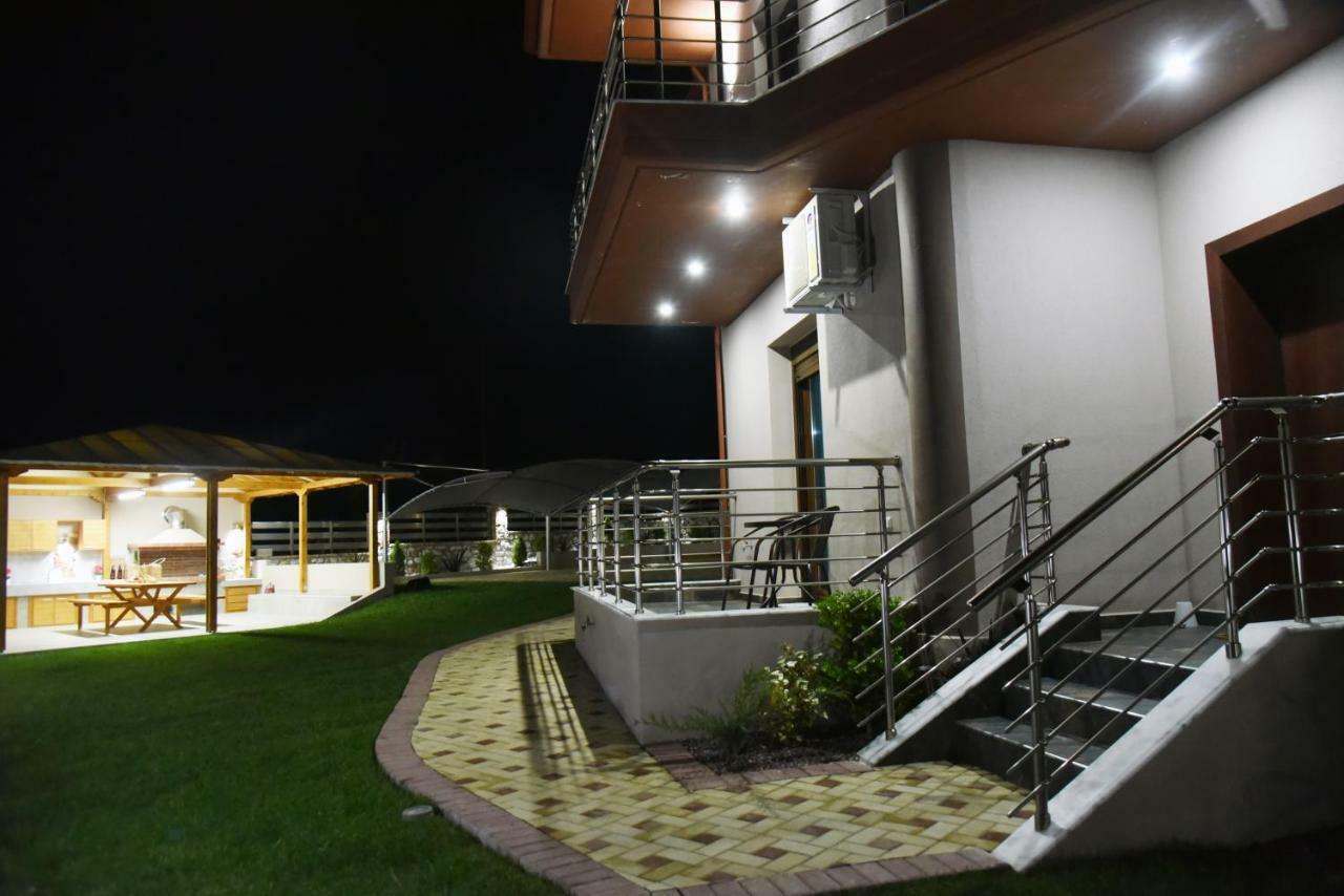 Athina Luxury Apartments Agios Nikolaos  Exterior photo
