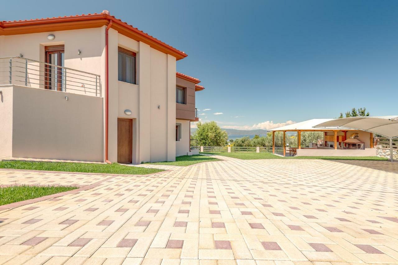 Athina Luxury Apartments Agios Nikolaos  Exterior photo